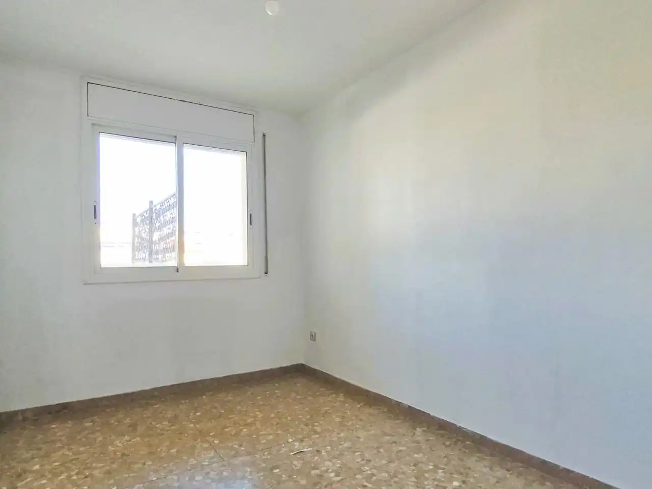 Habitación de Piso en venta en Terrassa con Calefacción, Terraza y Balcón