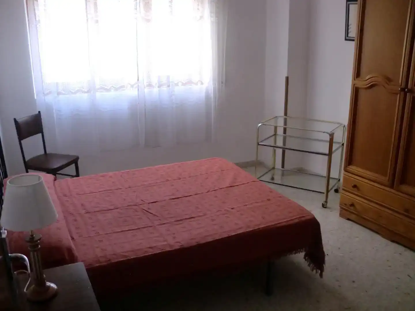 Dormitori de Pis en venda en Baza