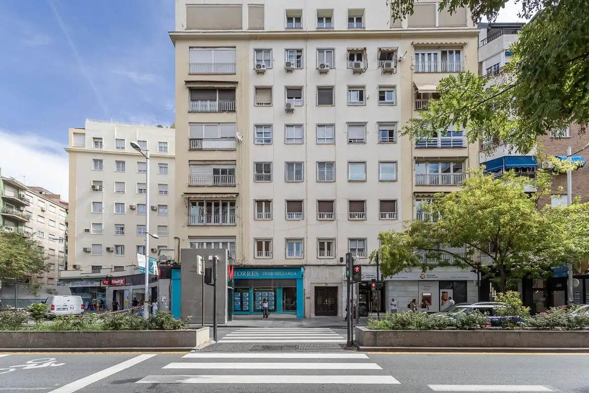 Exterior view of Flat for rent in Ronda