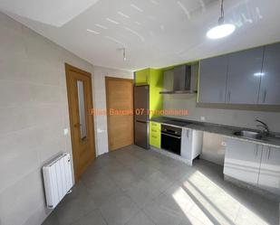 Kitchen of Flat for sale in Soutomaior  with Terrace