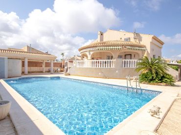 Villa avec piscine à vendre à P FLAMENCA CL 5