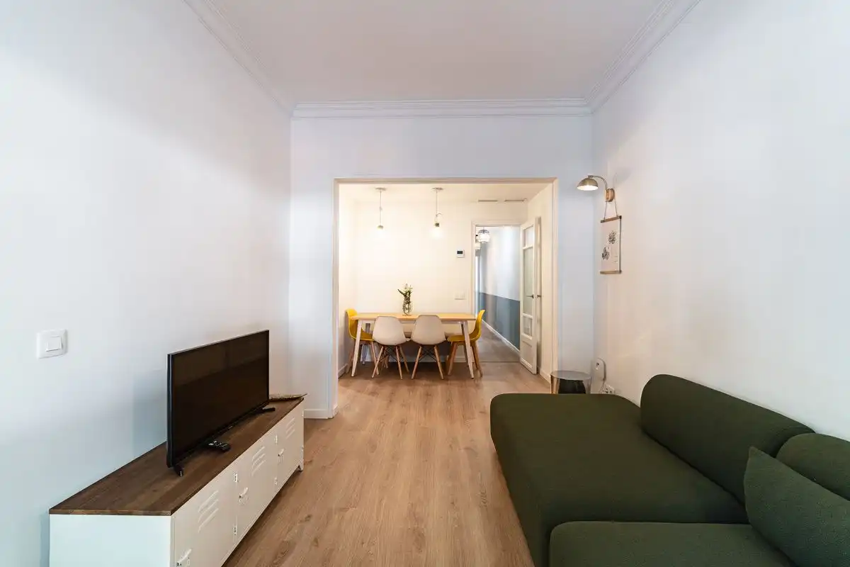 Piso con ascensor en venta en Carrer de Sant Antoni Maria Claret, imagen 2