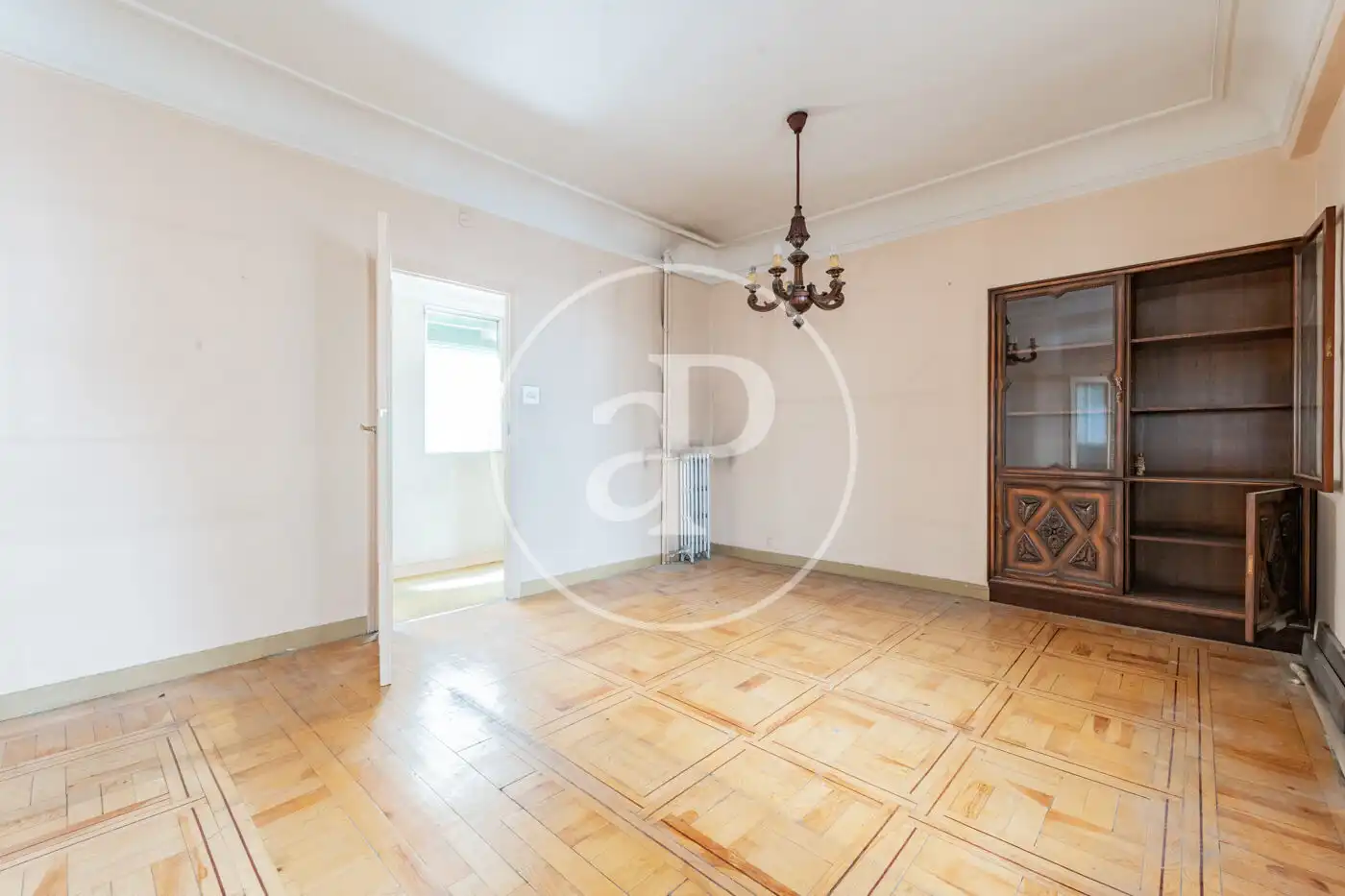 Sala de estar de Piso en venta en  Madrid Capital con Calefacción, Terraza y Balcón