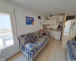 Sala d'estar de Apartament en venda en Empuriabrava amb Terrassa