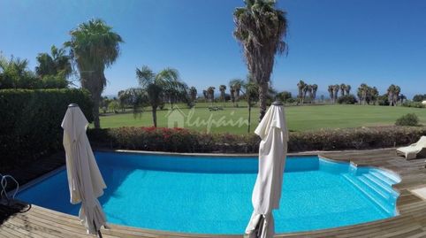 Foto 2 de Apartamento en venta en La Caleta, Adeje