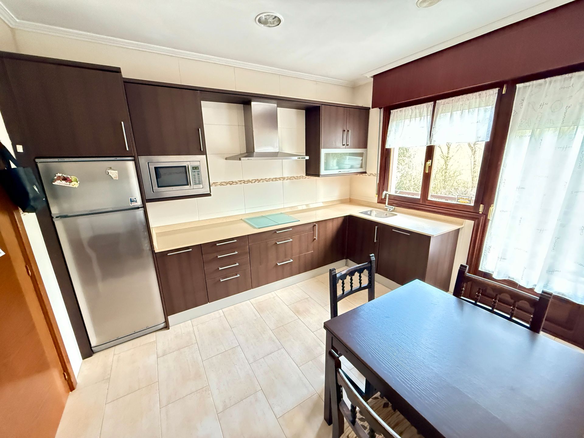 Cuina de Casa o xalet en venda en Gamiz-Fika amb Calefacció, Jardí privat i Terrassa