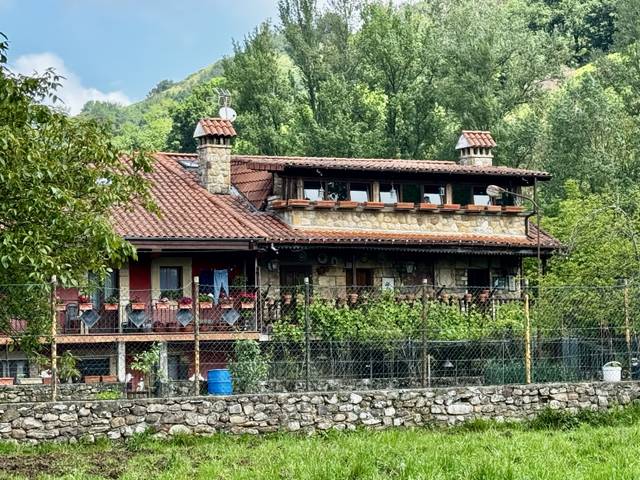 Casa adosada en Venta en Bárcena de Carriedo - BO BARCENA, 65 en Villacarriedo