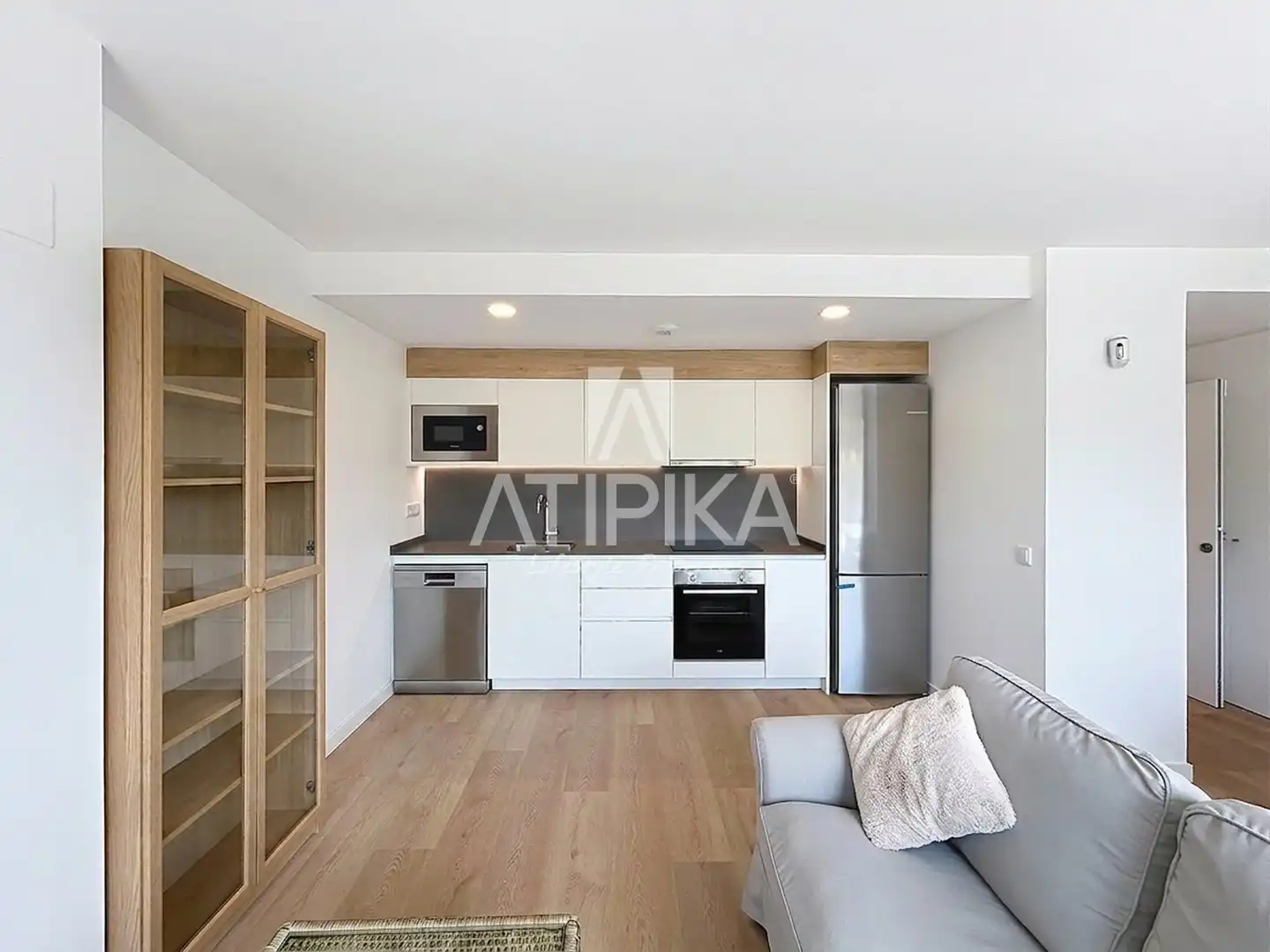 Kitchen of Flat for rent in Barcelona  with Air Conditioner, Parquet flooring and Storage room