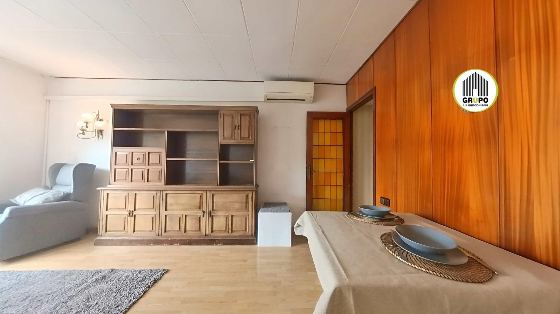 Living room of Flat for sale in  Barcelona Capital  with Balcony