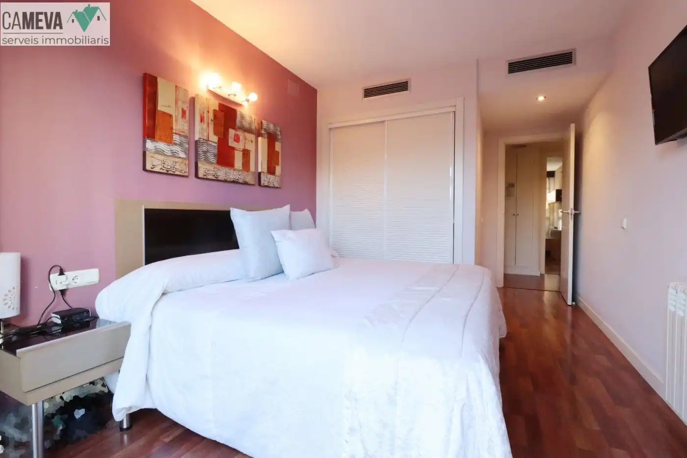 Schlafzimmer von Wohnung zum Verkauf in Barberà del Vallès mit Klimaanlage, Heizung und Privatgarten