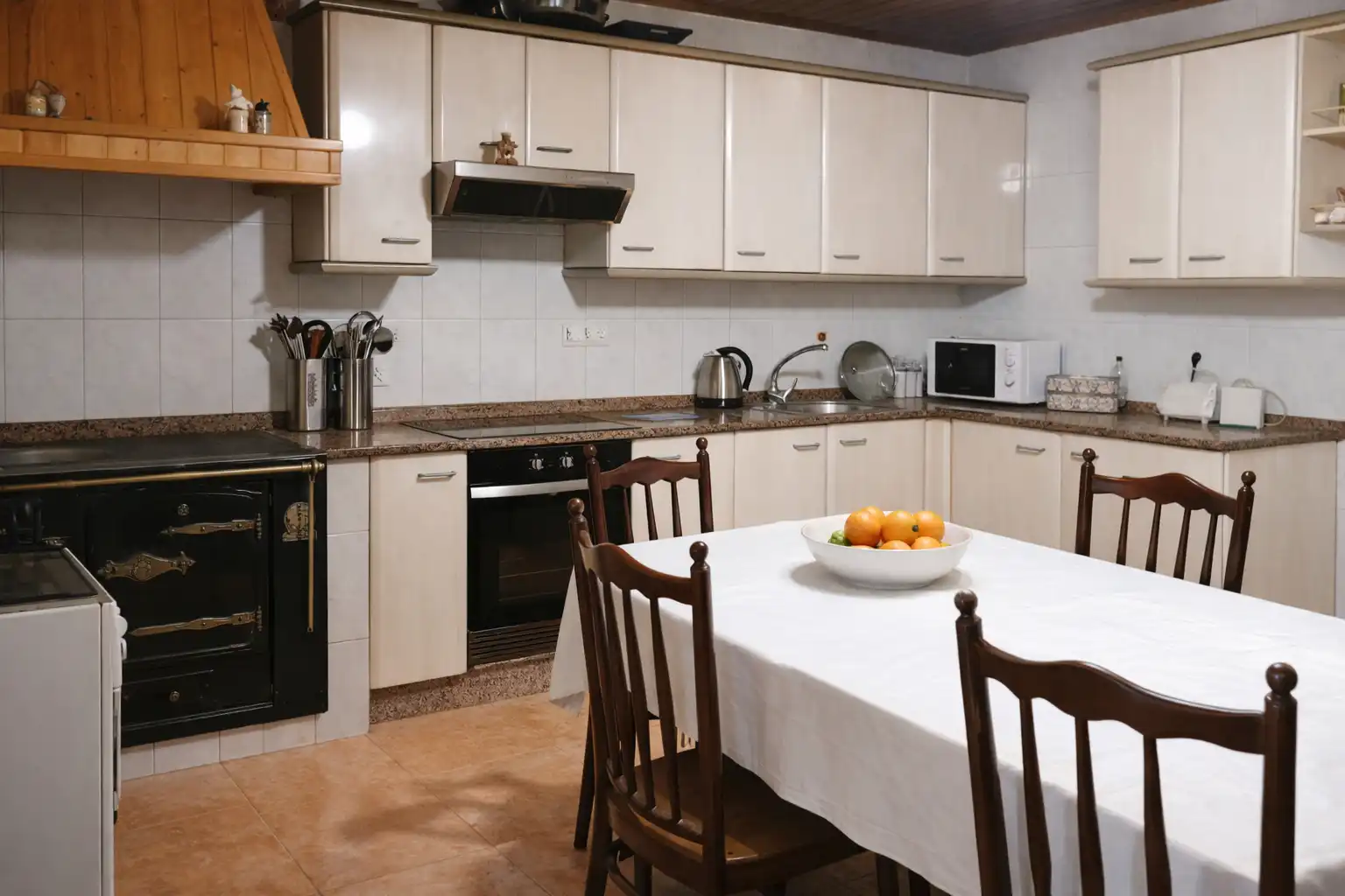 Haus mit Garten zum Verkauf in Covelo, imagen 10