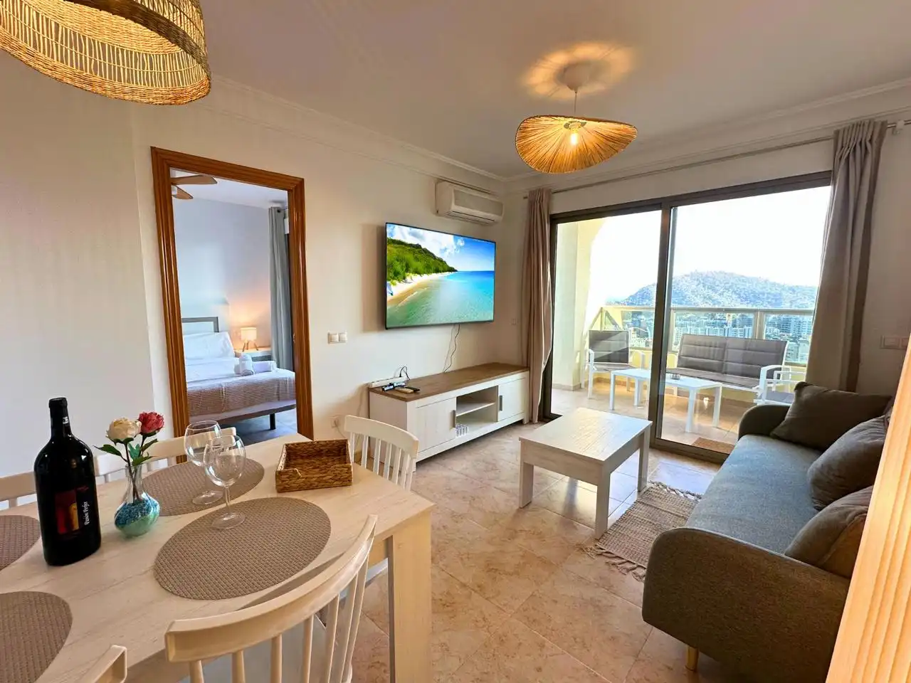Sala de estar de Piso en venta en Villajoyosa / La Vila Joiosa con Aire acondicionado, Terraza y Amueblado