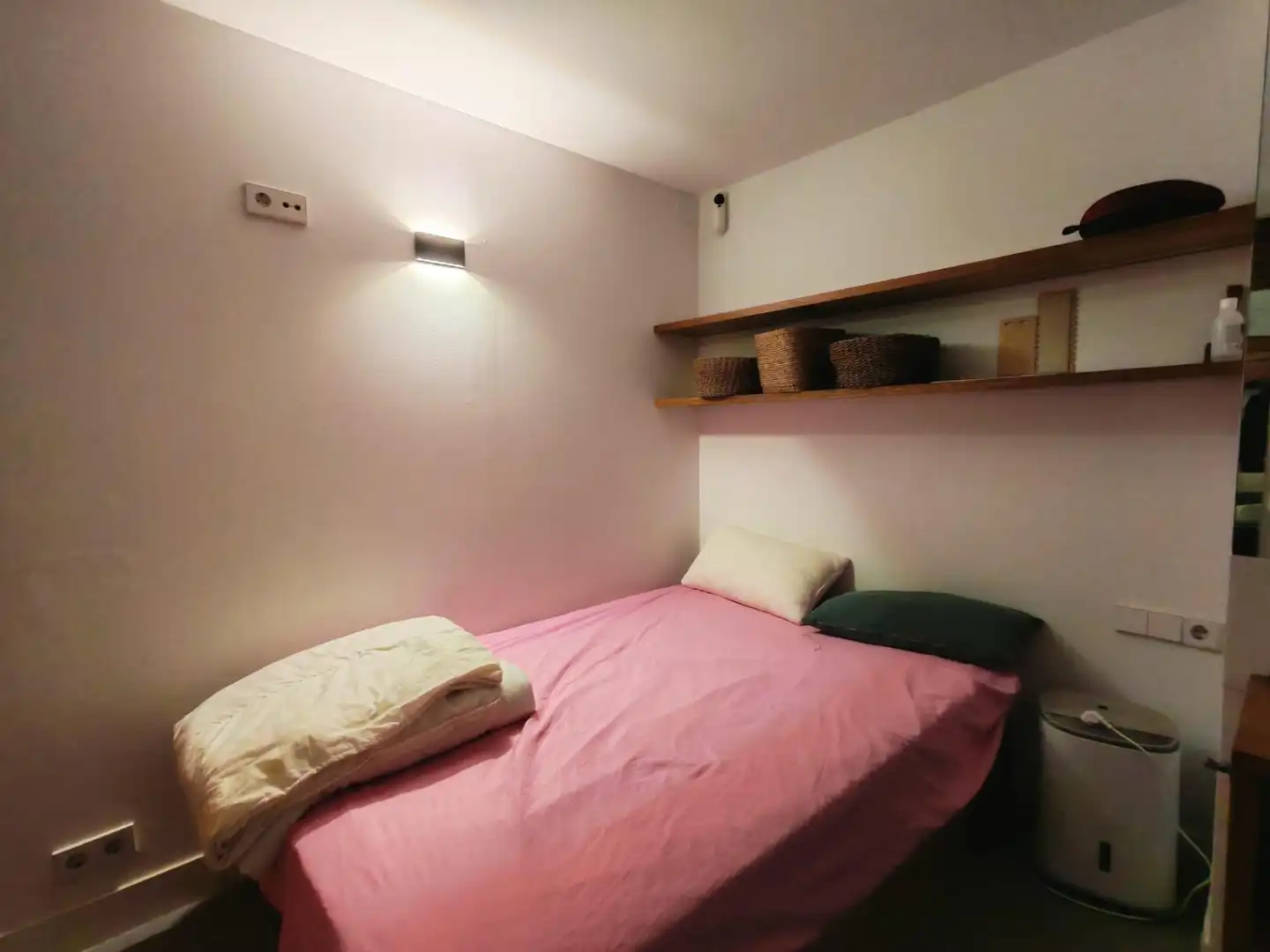 Erdgeschoss zum Verkauf in Barcelona, Barcelona