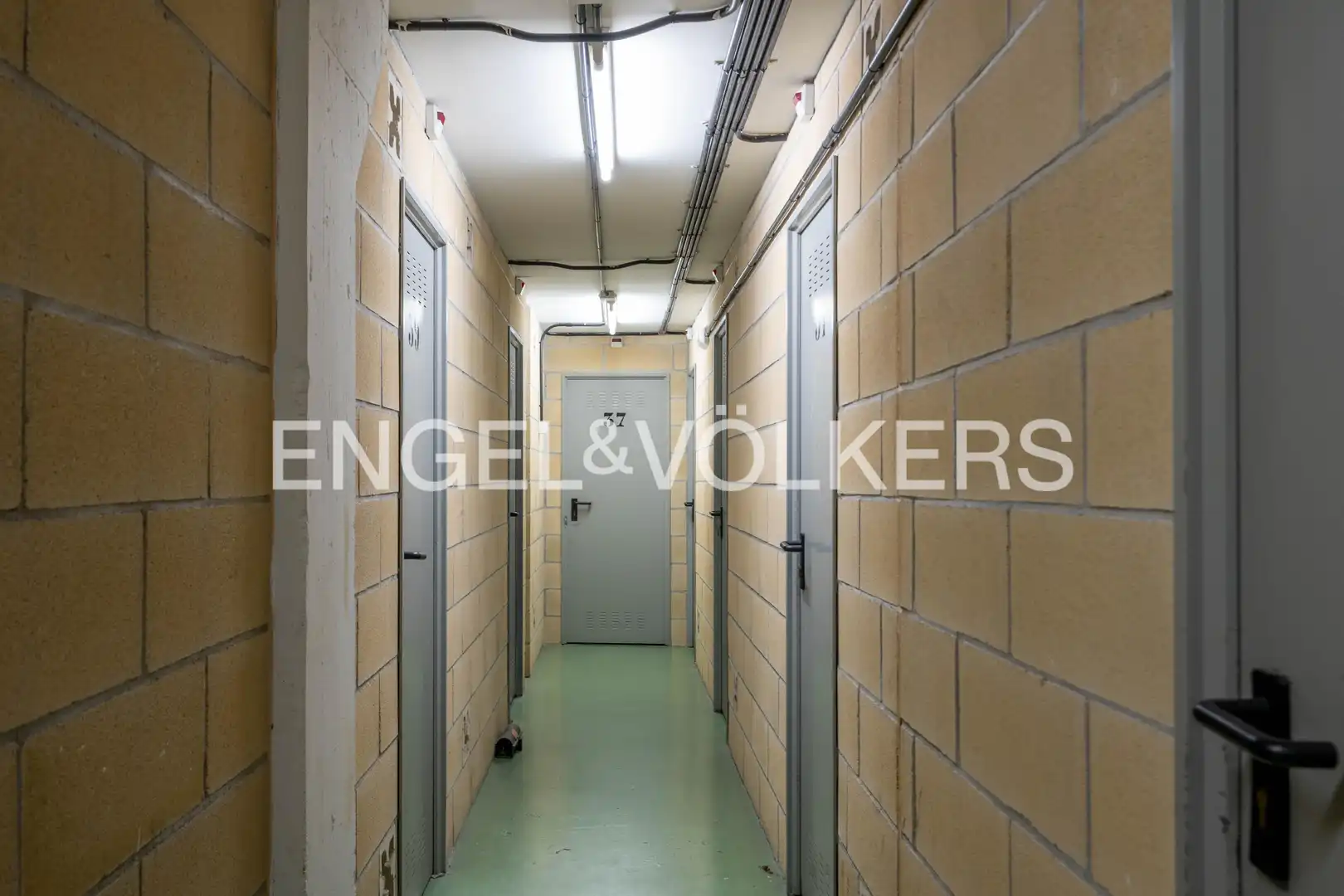 Piso en venta en Donostia - San Sebastián  con Calefacción y Trastero