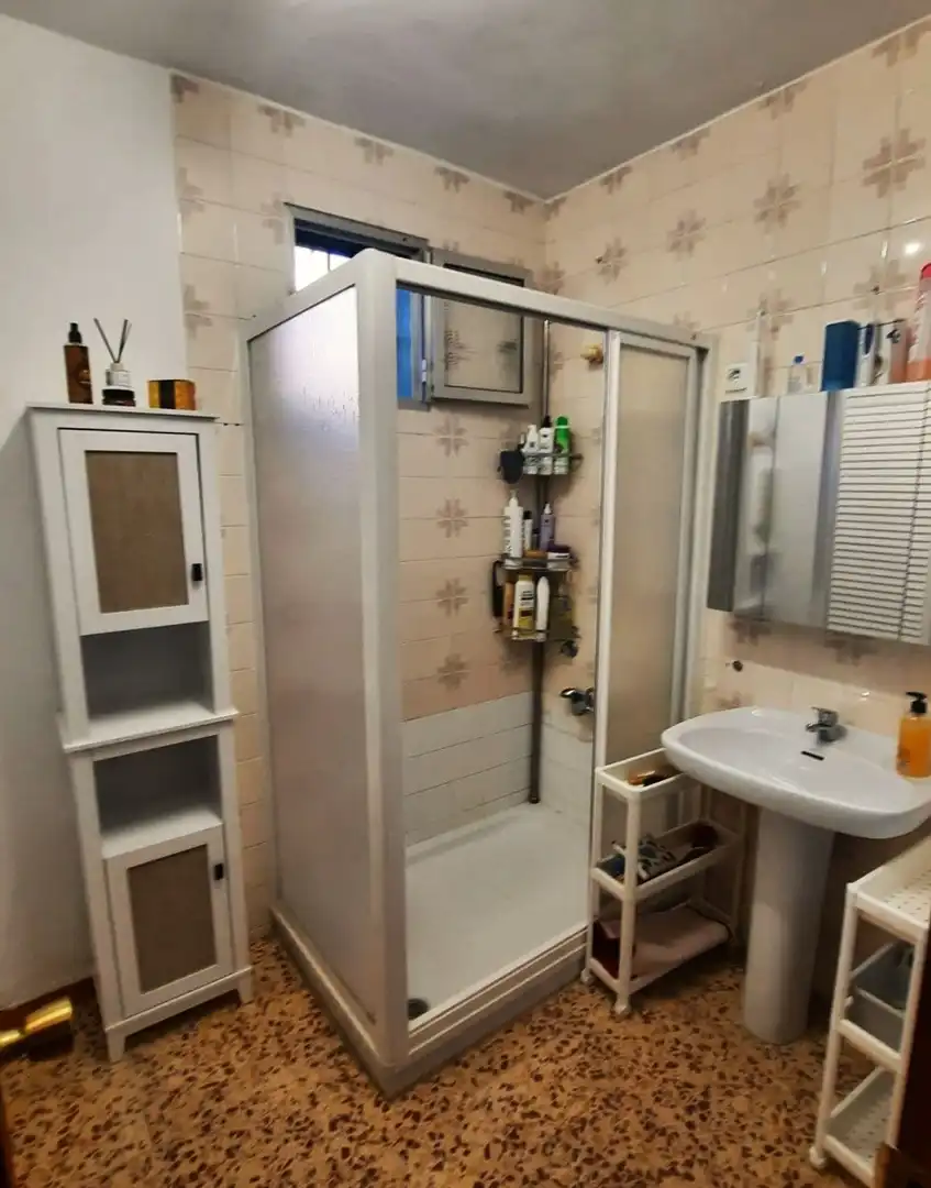Baño de Finca rústica en venta en Carmona