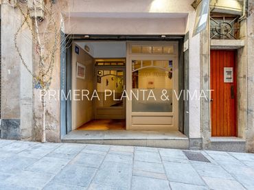 Local comercial de lloguer a Centre