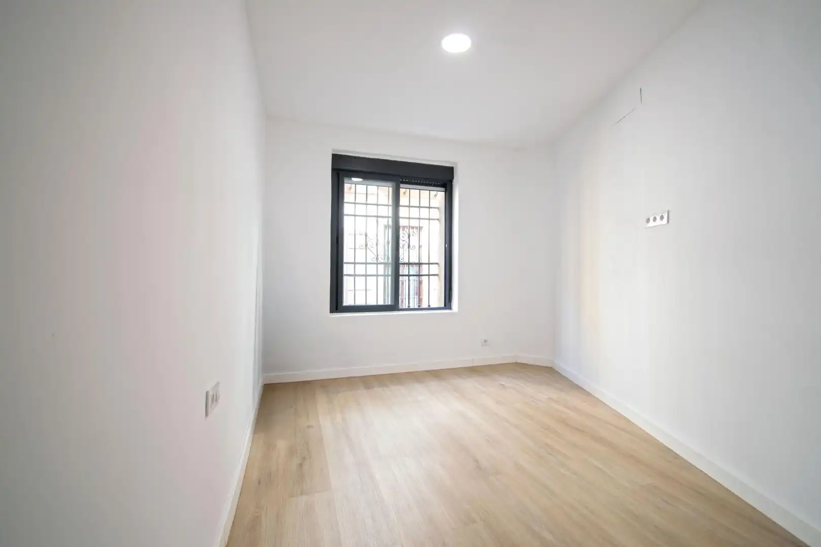 Habitación de Piso en venta en Sevilla
