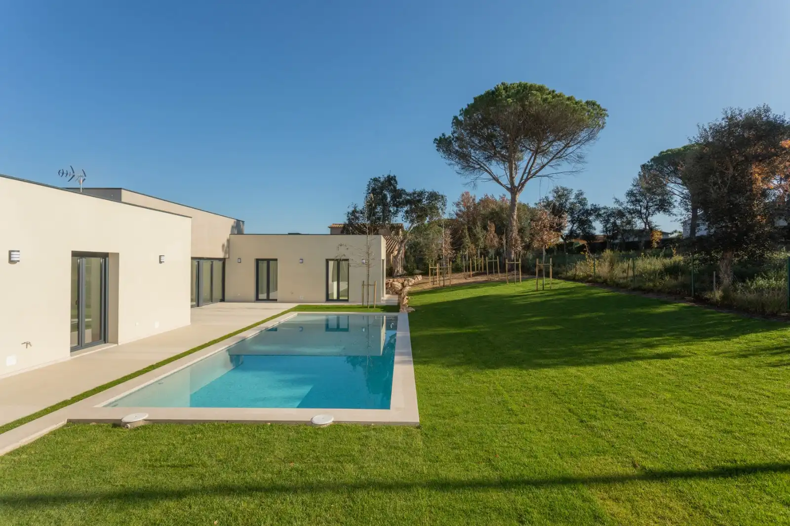 Piscina de Casa o xalet en venda en Llagostera amb Aire condicionat, Calefacció i Jardí privat