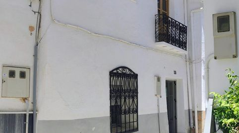 CASA EN SERÓN, ALMERÍA DE 4 DORMITORIOS CON IMPRESIONANTES VISTAS , CHIMENEA Y ESPACIO ADICIONAL CON ACCESO A 2 CALLES.