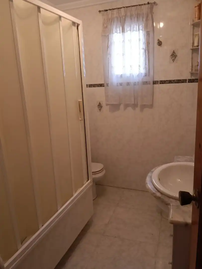 Bathroom of Detached homes for sale in Xàtiva  with Furnished, Oven and Washing machine