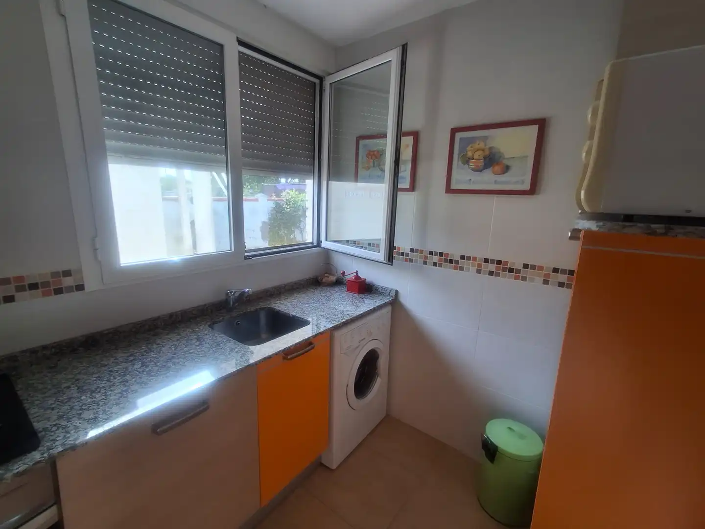 Cuina de Casa o xalet en venda en Viana de Cega amb Calefacció, Jardí privat i Traster