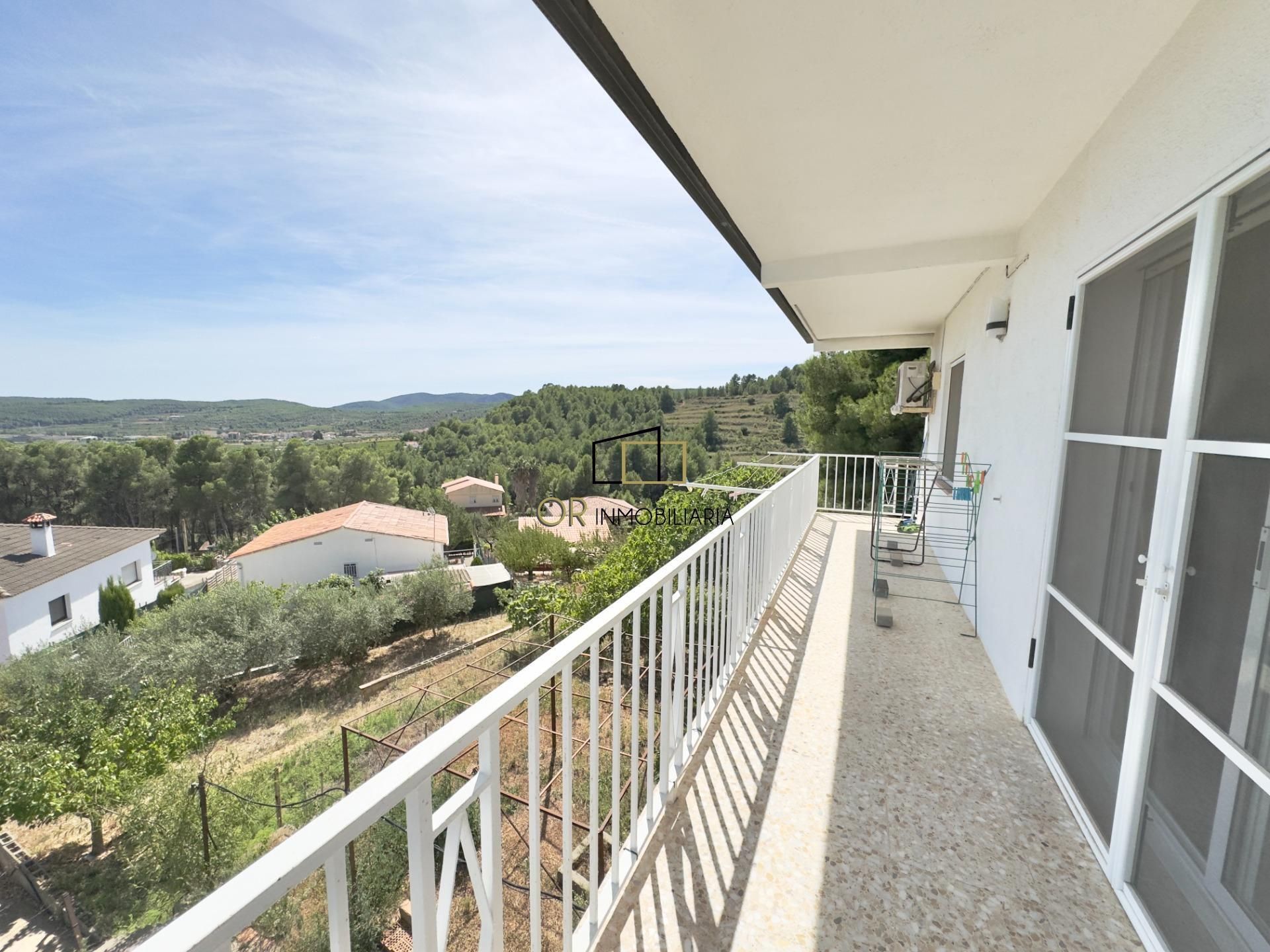 Terrassa de Casa o xalet en venda en Torrelles de Foix amb Aire condicionat, Jardí privat i Terrassa