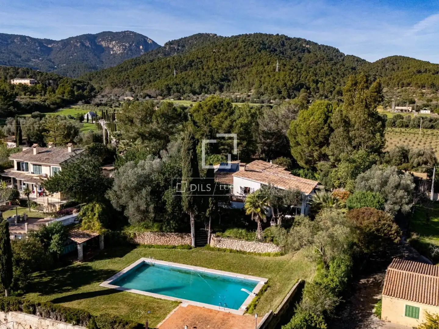 Xalet amb piscina en venda a Nord