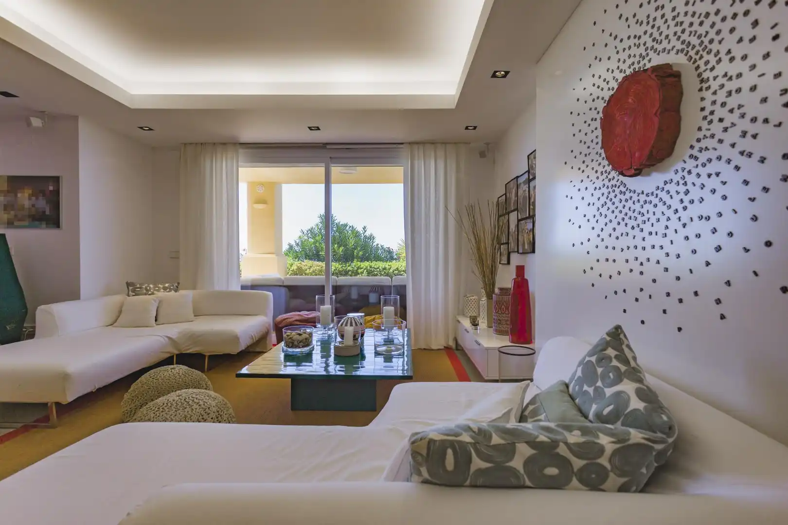 Wohnzimmer von Erdgeschoss zur Miete in Marbella mit Klimaanlage, Heizung und Terrasse