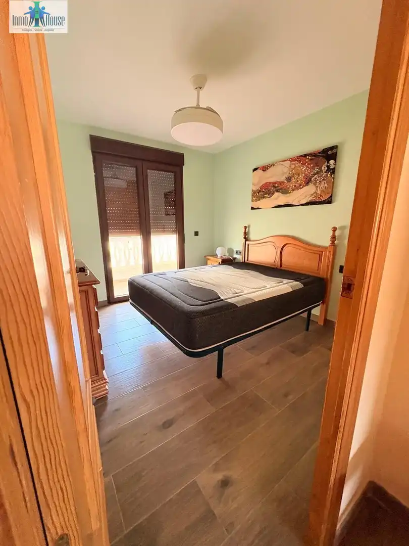 Dormitori de Casa o xalet en venda en Albacete amb Aire condicionat, Calefacció i Jardí privat