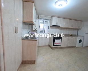 Kitchen of Single-family semi-detached for sale in Vilardevós  with Parquet flooring, Furnished and Oven