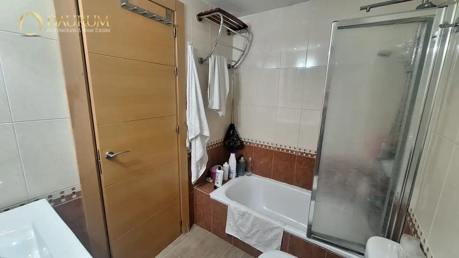 Bany de Dúplex en venda en Sevilla amb Aire condicionat, Calefacció i Terrassa