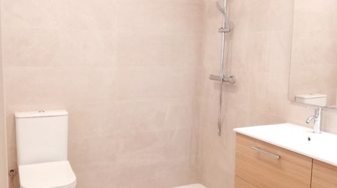 Foto 4 de Planta baja en venta en Carrer de Les Aigües del Llobregat, La Florida, L'Hospitalet de Llobregat