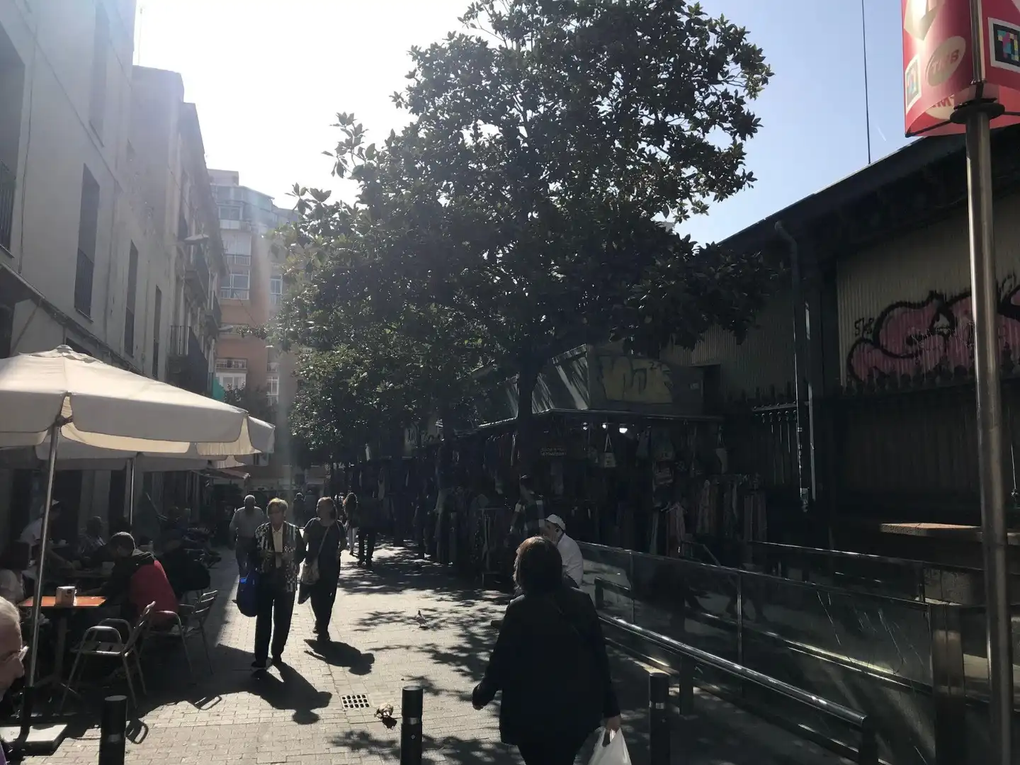 Business premises for transfer in Sants - Montjuïc, imagen 5