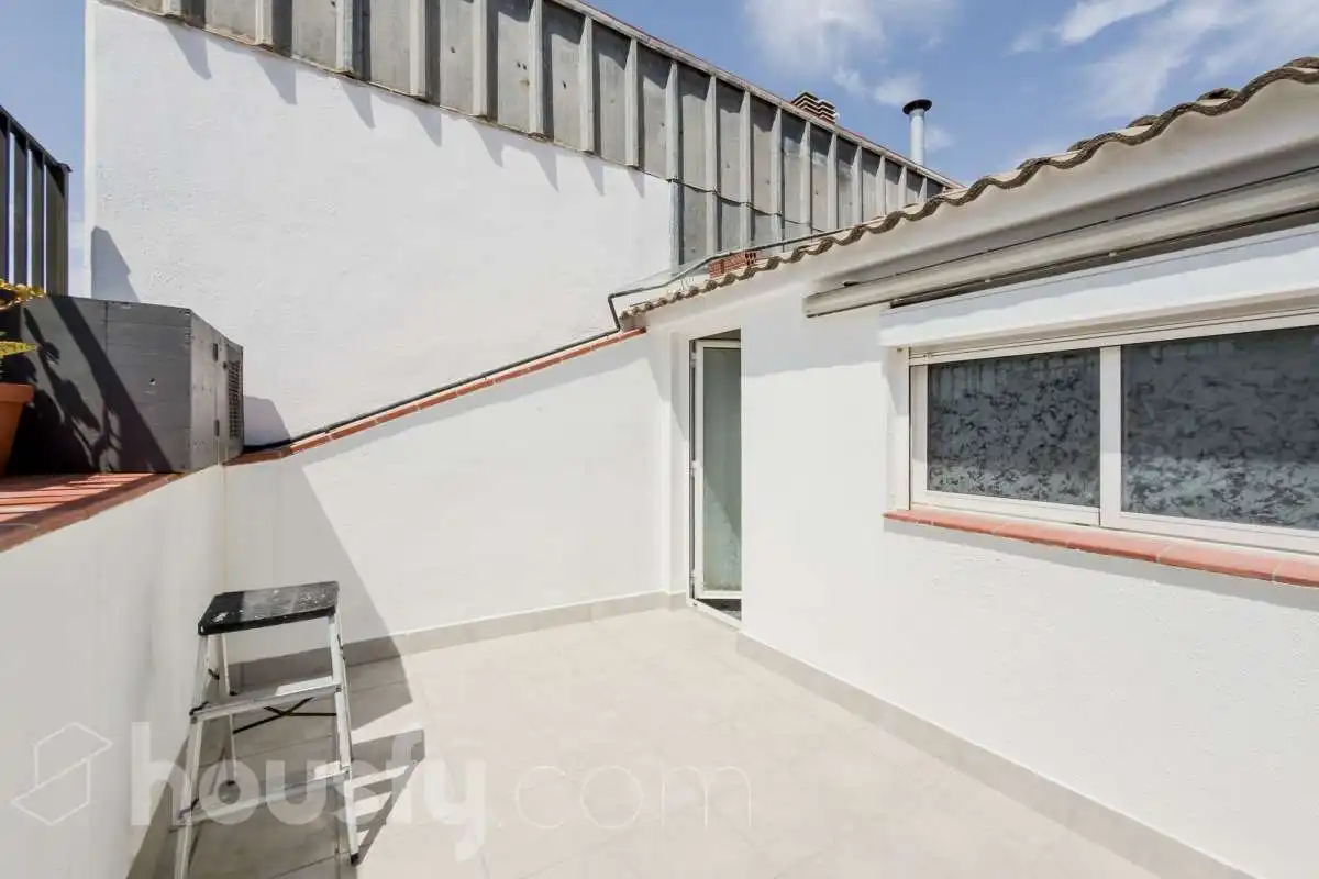 Terrace of Houses for sale in Badalona  with Air Conditioner, Heating and Terrace