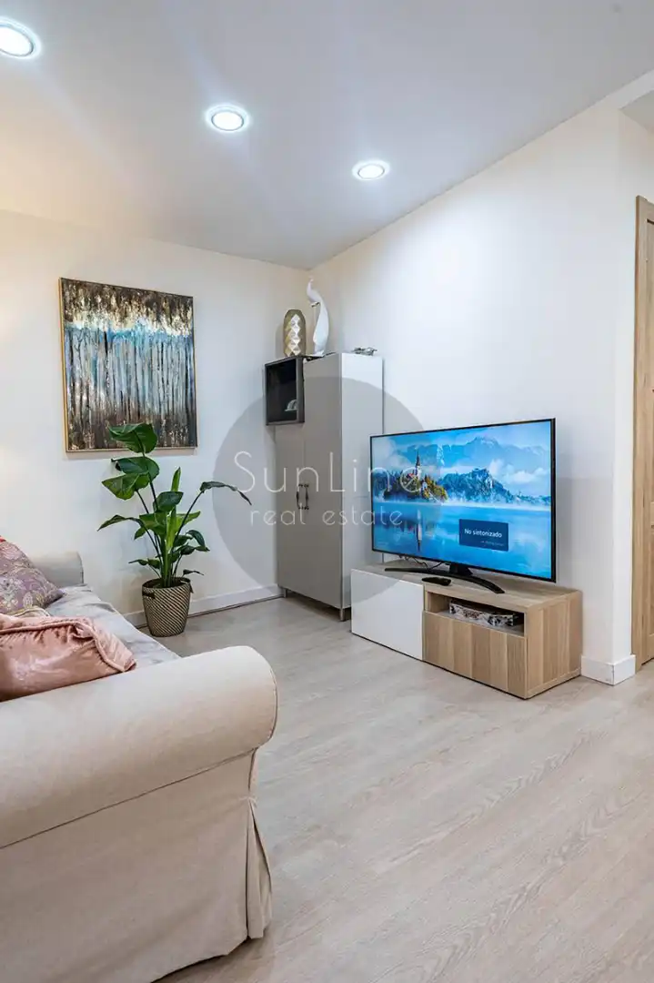 Wohnzimmer von Wohnung zum Verkauf in Valencia mit Klimaanlage, Möbliert und Balkon