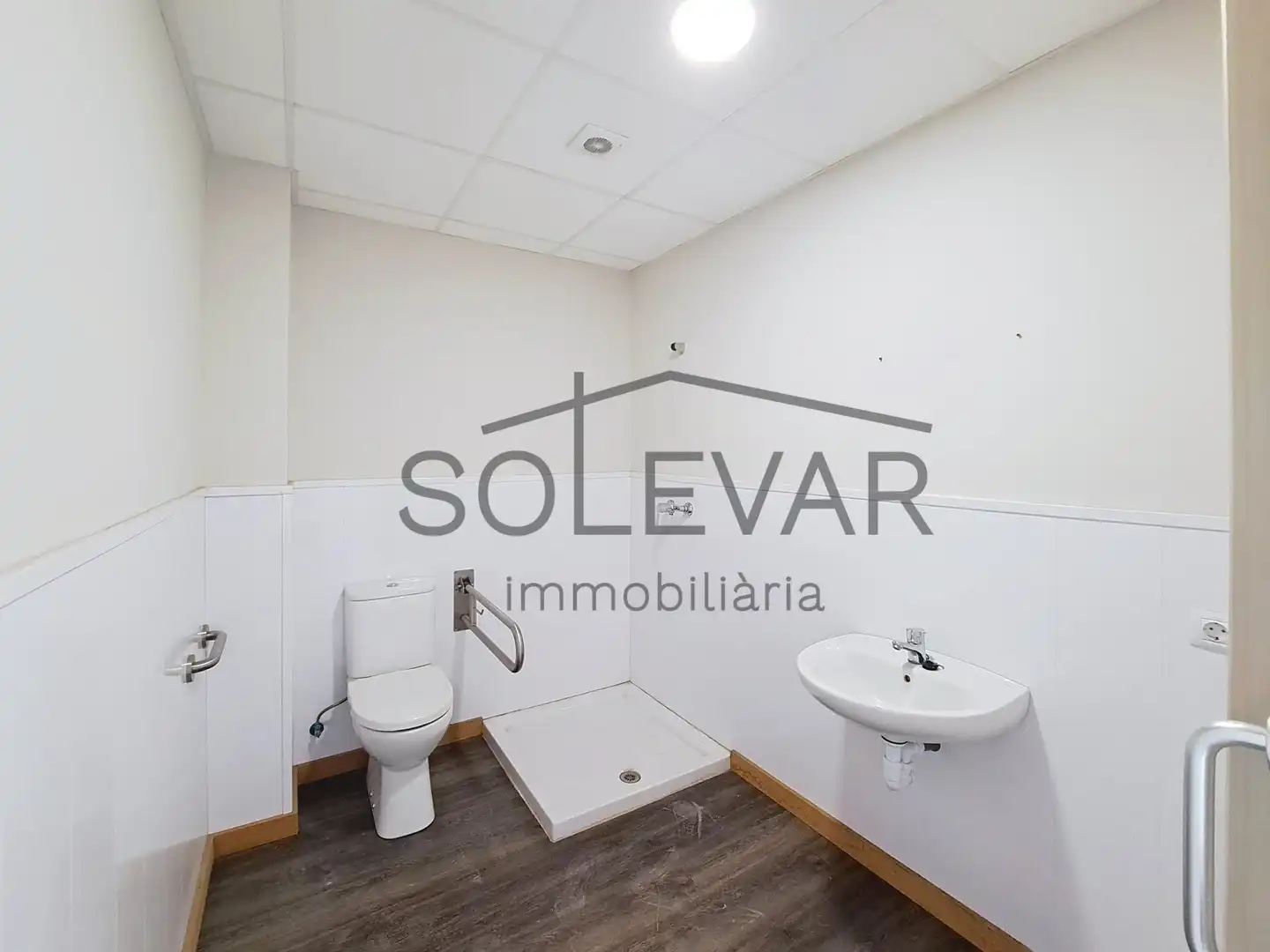 Commercial properties for rent in Tremp