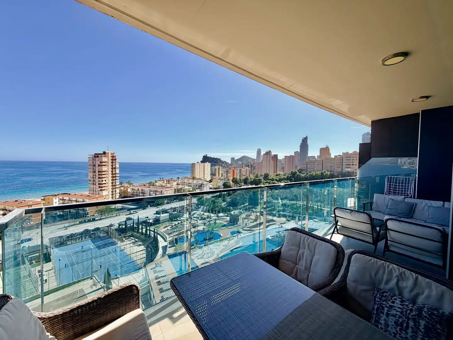 Apartment with pool for sale in Playa de Poniente, imagen 6