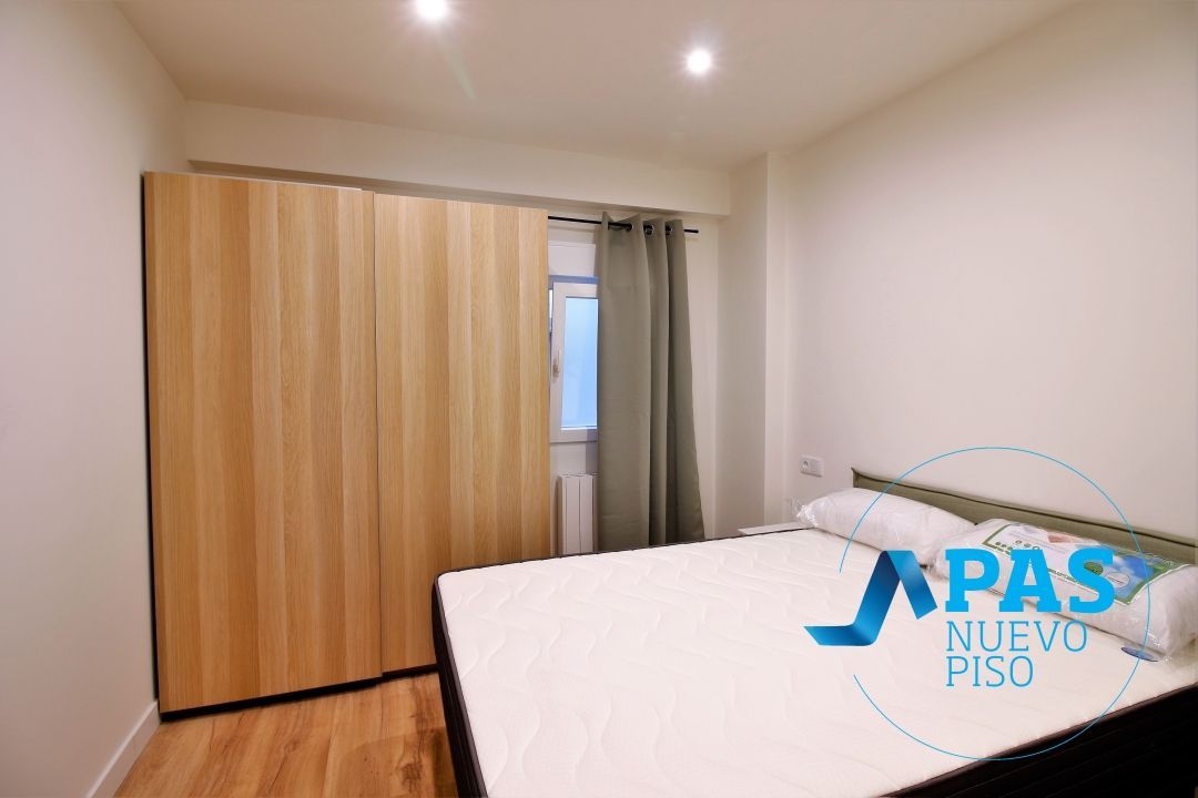 Habitación de Piso en venta en Santander con Calefacción y Amueblado