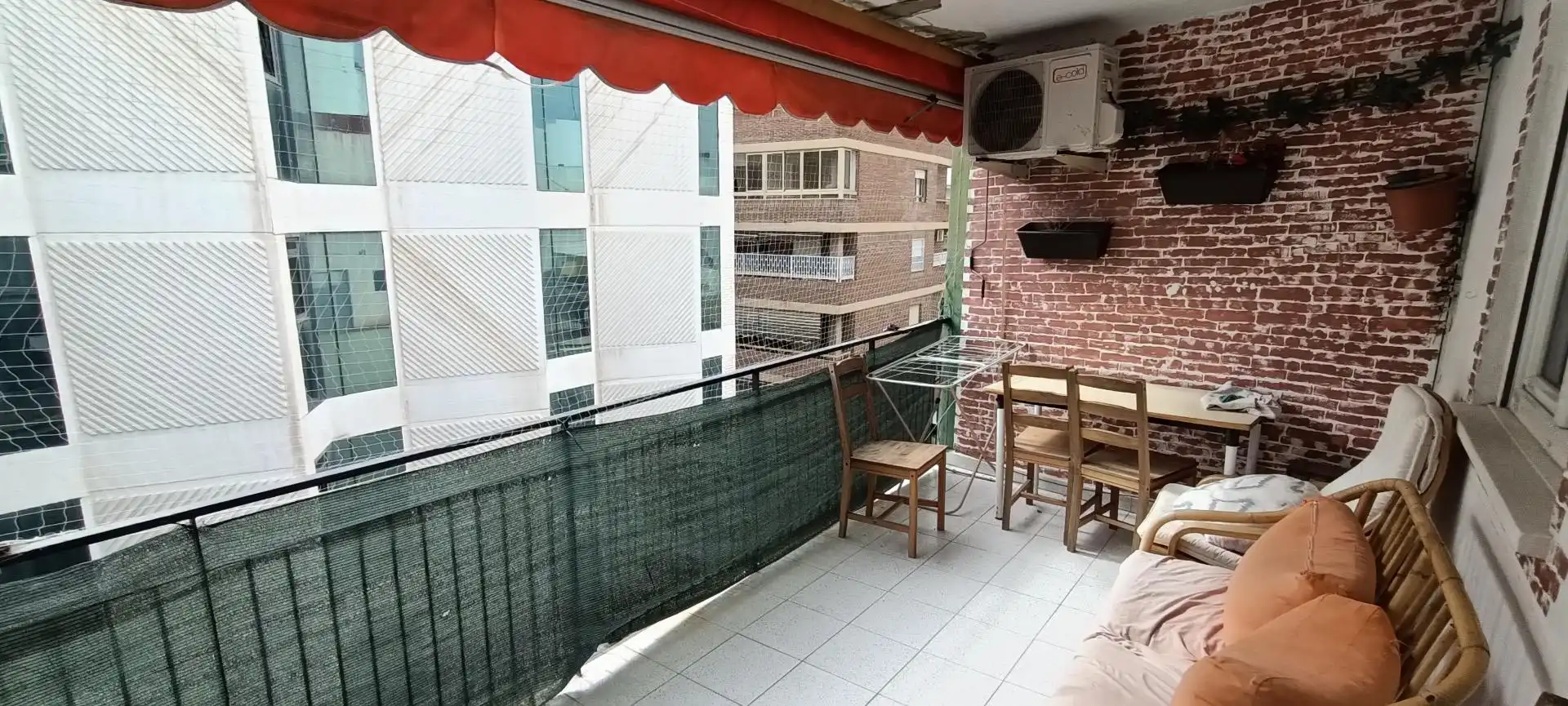 Terrassa de Pis en venda en Benidorm amb Terrassa i Moblat