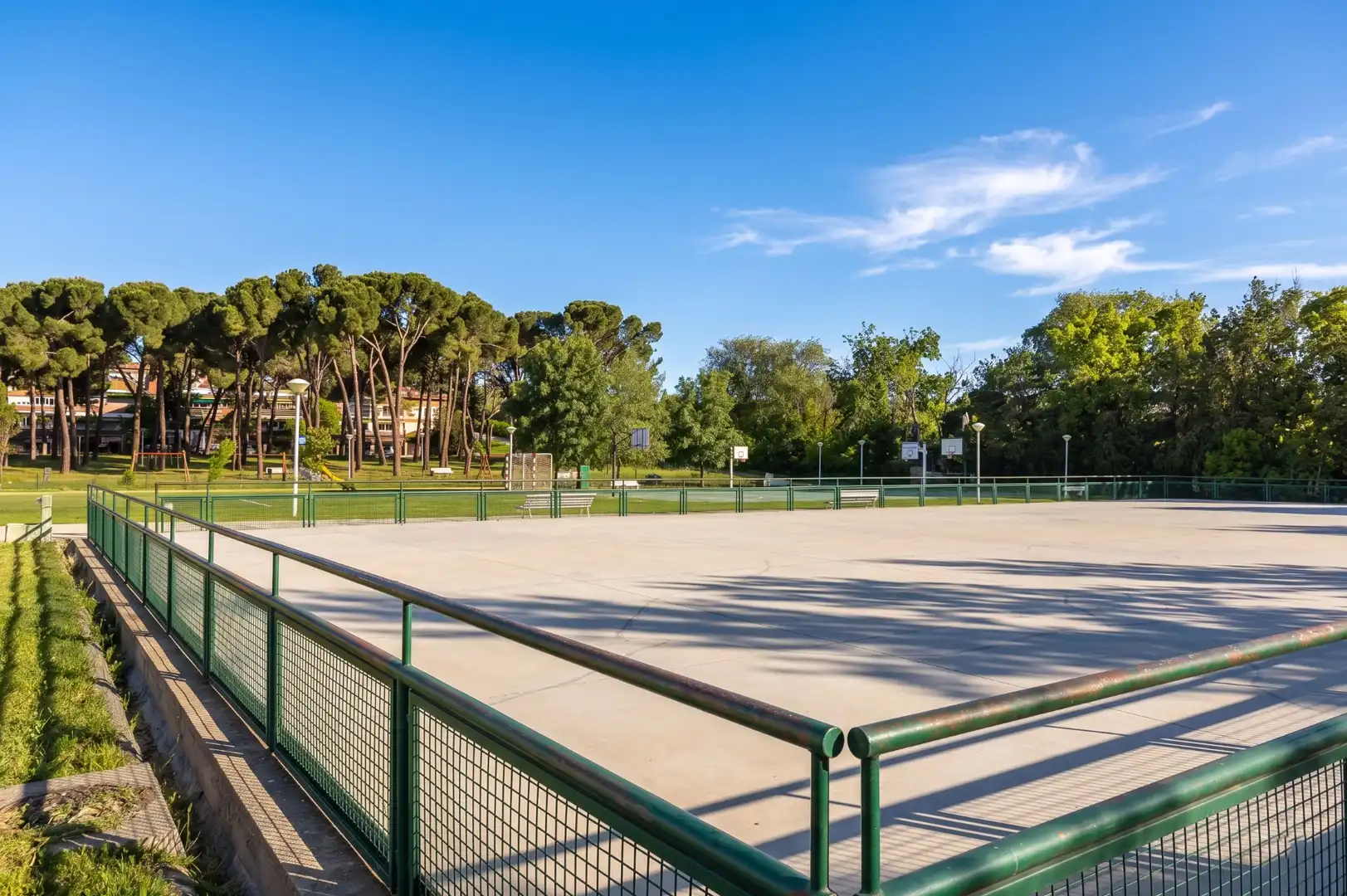 Exterior view of Flat for sale in Madrid  with Air Conditioner, Heating and Terrace