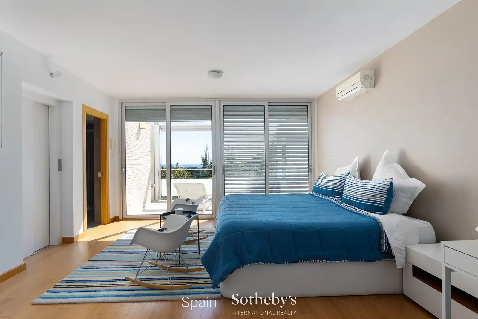 Habitación de Casa adosada en venta en Premià de Dalt, Barcelona