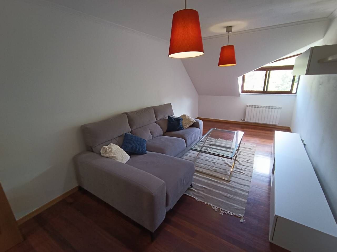 Living room of Flat to rent in Ames  with Storage room and Furnished
