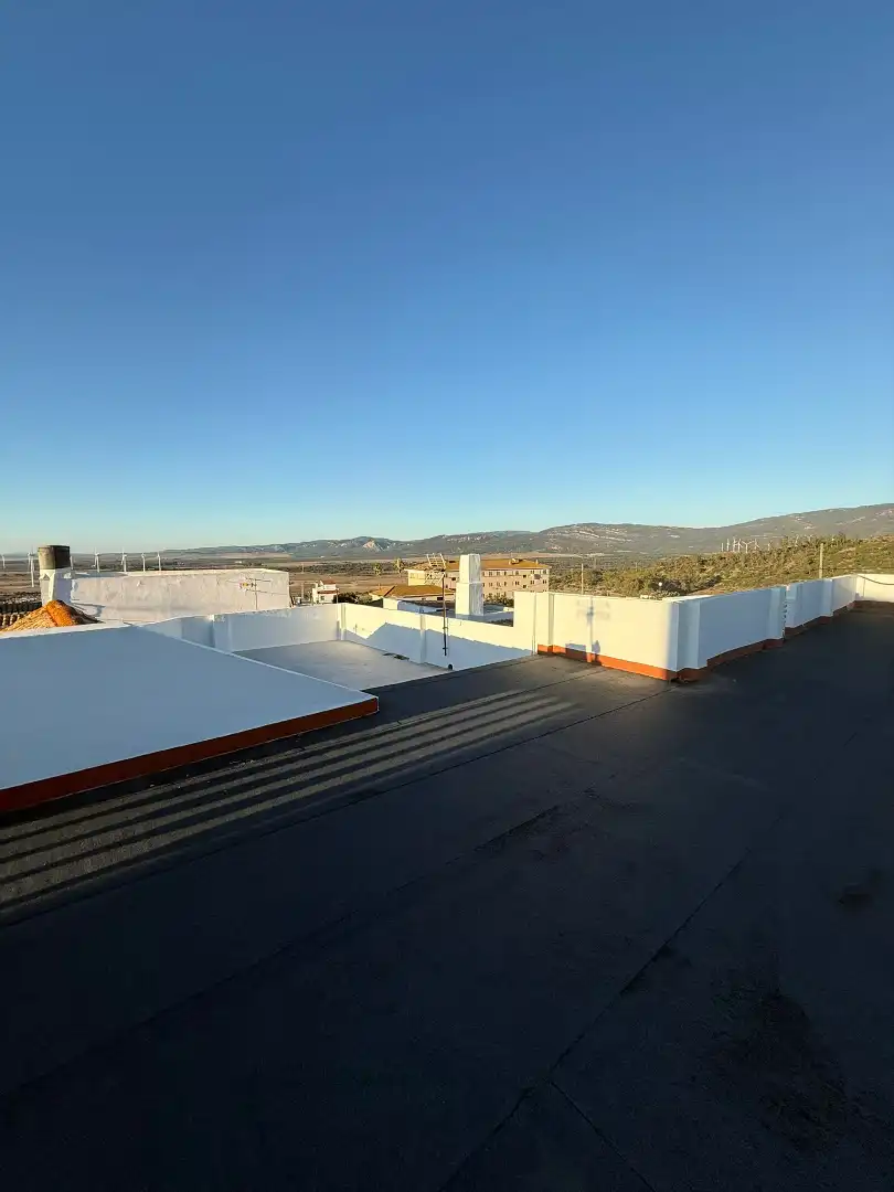 Außenansicht von Einfamilien-Reihenhaus zum Verkauf in Tarifa mit Terrasse