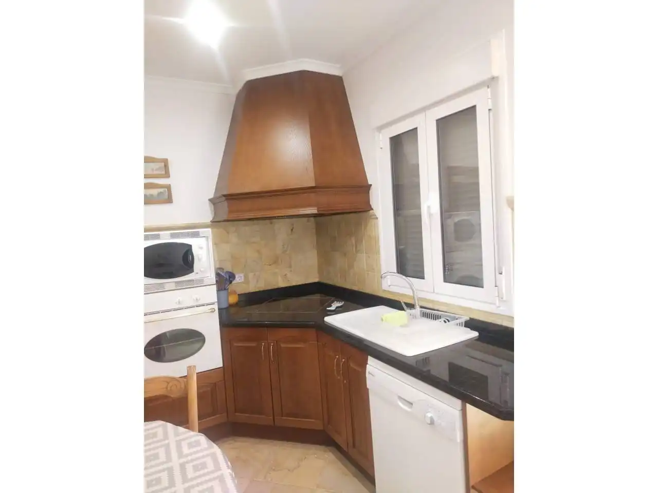 Cocina de Casa o chalet en venta en Ruidera con Aire acondicionado, Calefacción y Jardín privado
