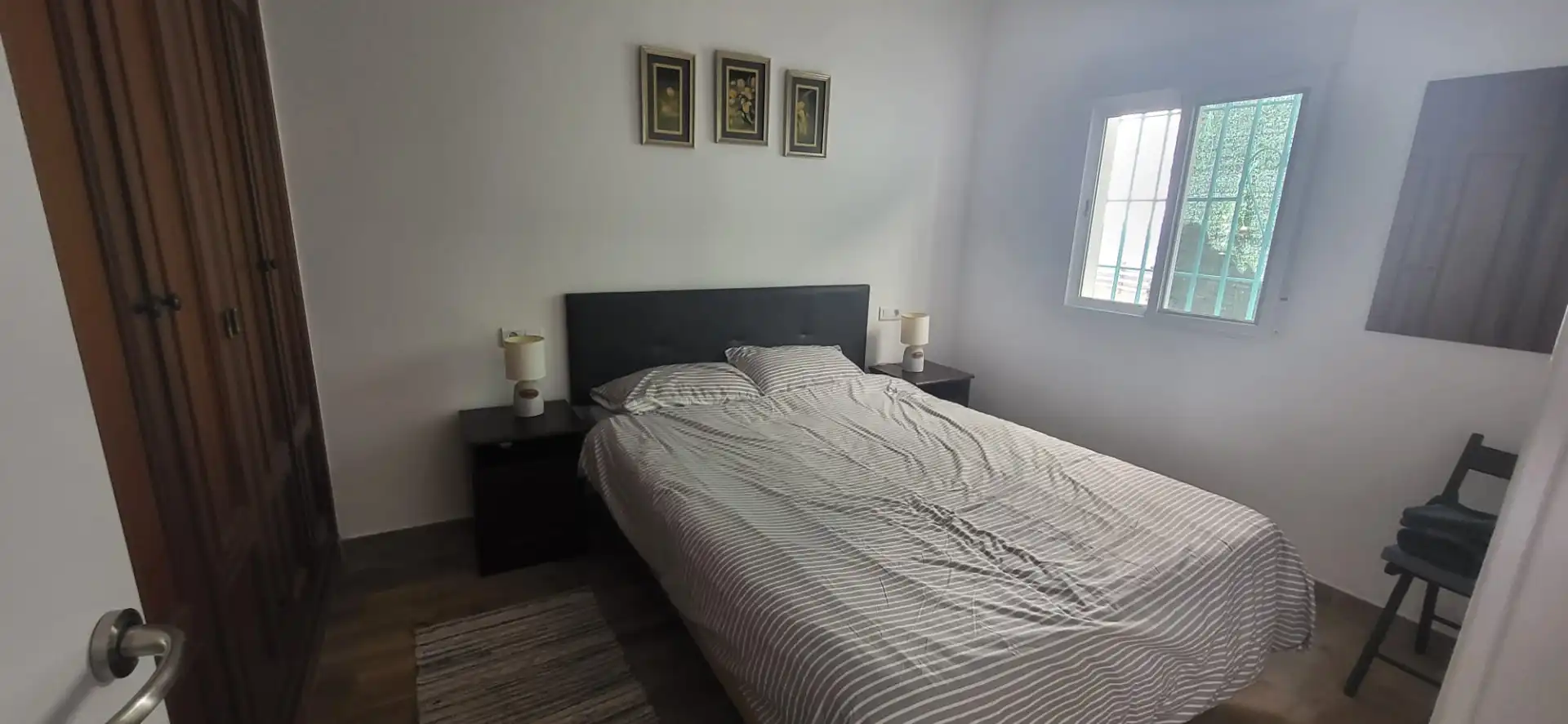 Dormitori de Casa adosada en venda en Vélez-Málaga amb Aire condicionat, Terrassa i Moblat