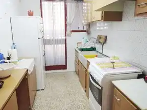 Cocina de Piso en venta en  Valencia Capital con Amueblado, Horno y Lavadora