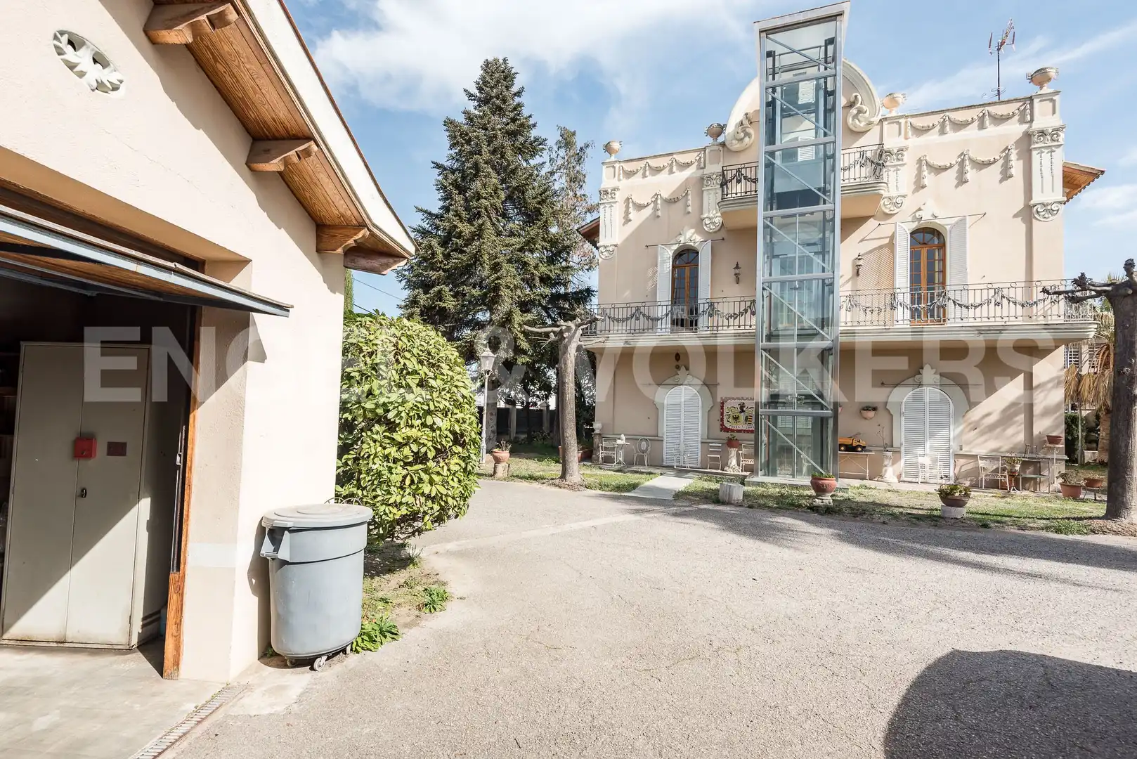 Vista exterior de Casa o chalet de alquiler en Sant Fost de Campsentelles con Calefacción, Jardín privado y Terraza