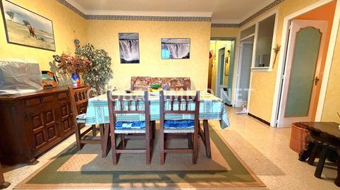 Foto 3 de Apartament en venda a Avinguda Emporda, Sant Pere Pescador, Girona