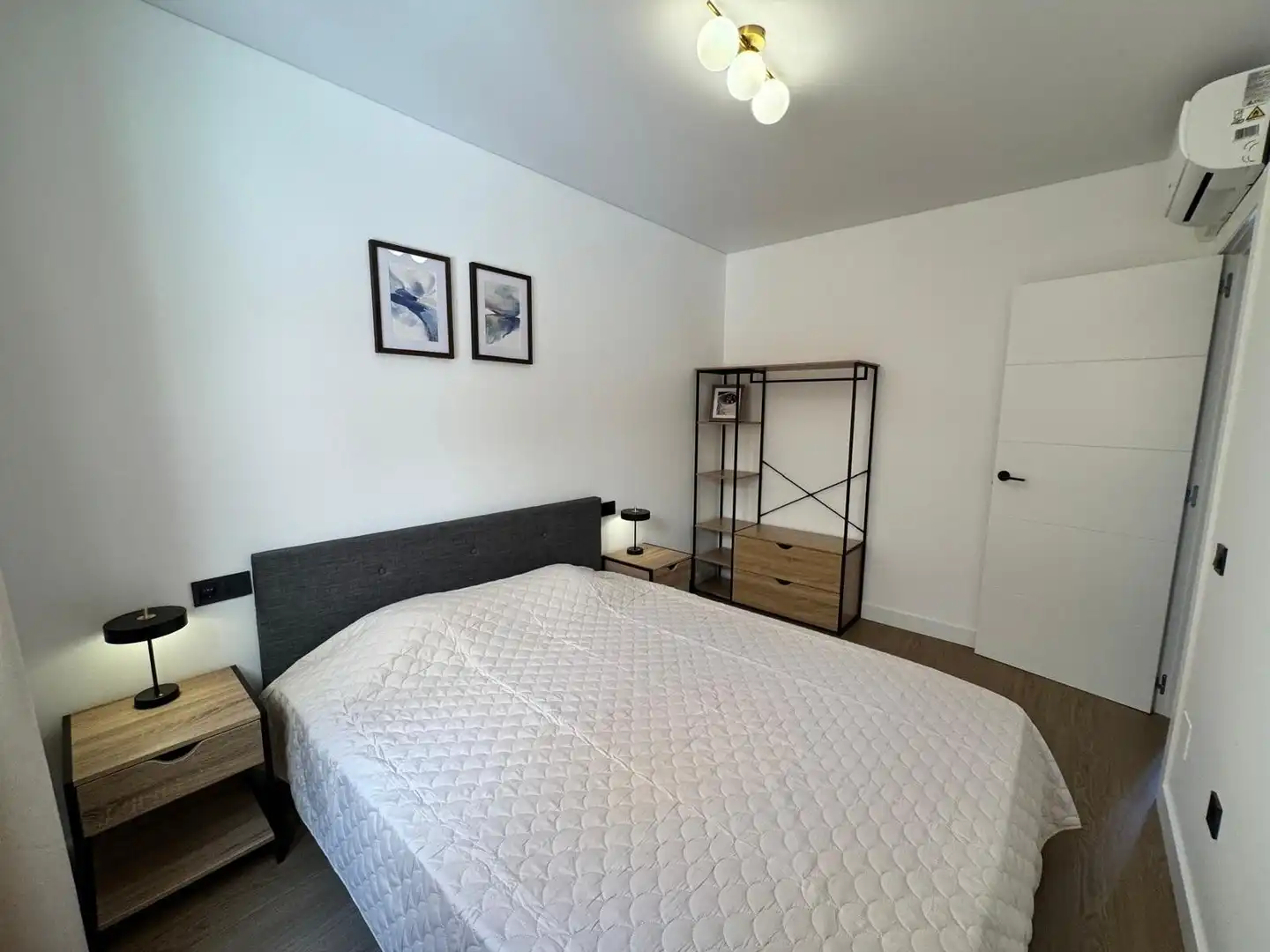 Dormitori de Apartament en venda en Pilar de la Horadada amb Aire condicionat, Calefacció i Moblat