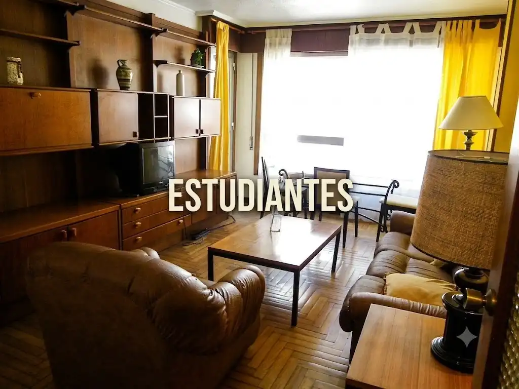 Bedroom of Flat for rent in Vigo 